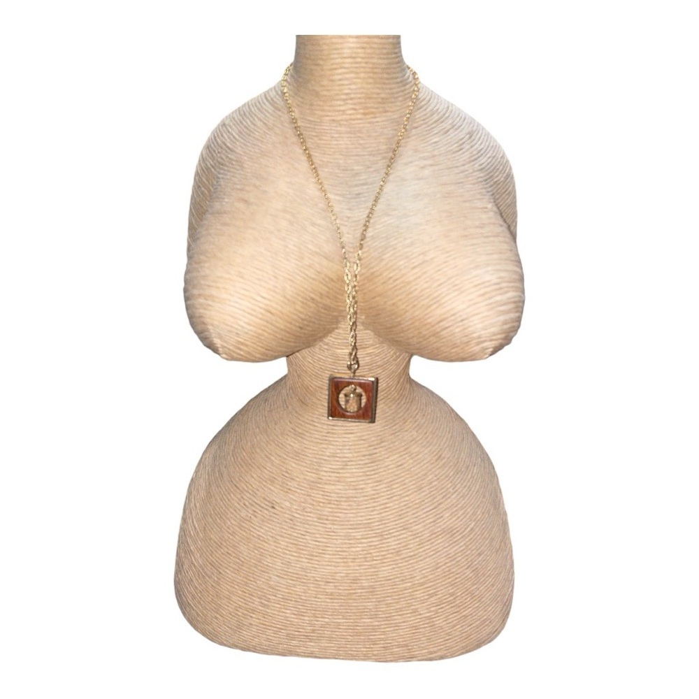 Gold Chain with Cut Out Wood Circle Glass Jar with Mustard Seeds J